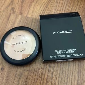 MAC Cosmetics FULL COVERAGE foundation from MAC Pro NW30- RARE AND DISCO…